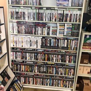 Over 1000 video games in one location